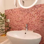 Casa Con Giardino * ميلان