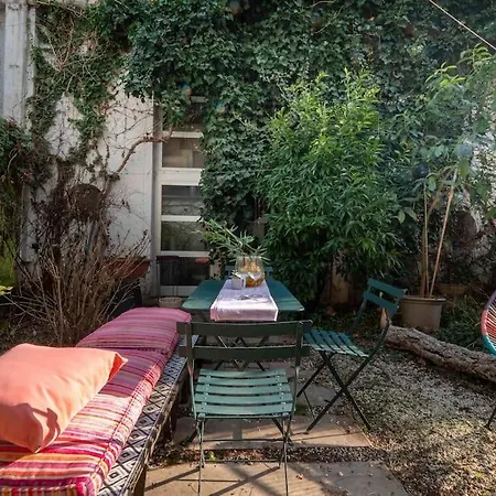 Casa Con Giardino Mediolan