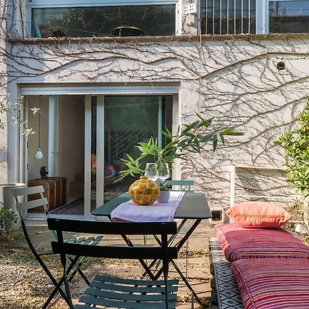 Casa Con Giardino Apartman *