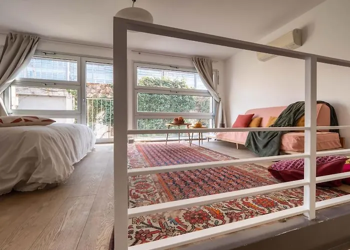 Casa Con Giardino Milan