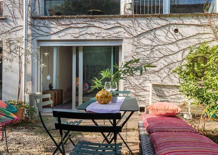 Casa Con Giardino Apartment *